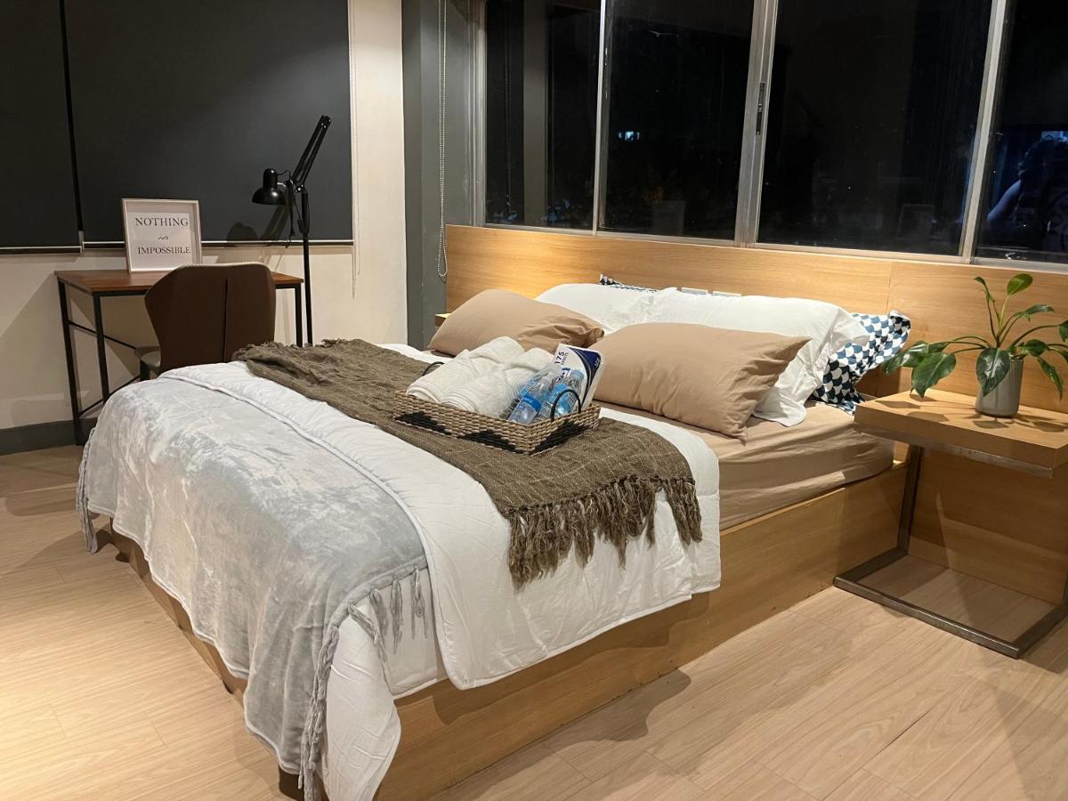 The Upperroom @ Real Suites Bacolod Dış mekan fotoğraf